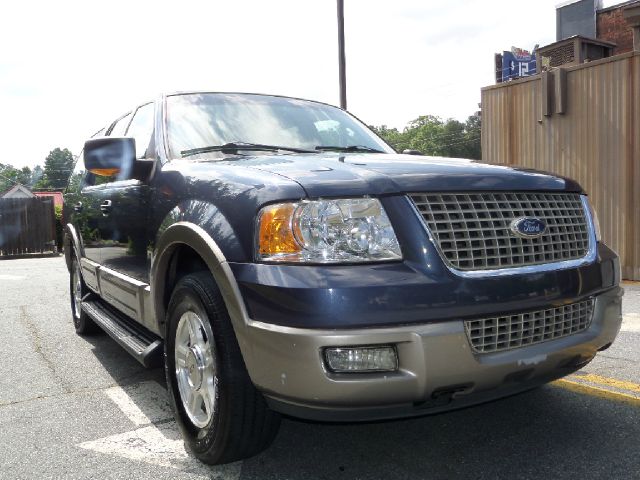 Ford Expedition 2003 photo 35