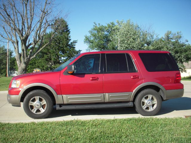 Ford Expedition 2003 photo 3