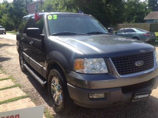 Ford Expedition 2003 photo 2