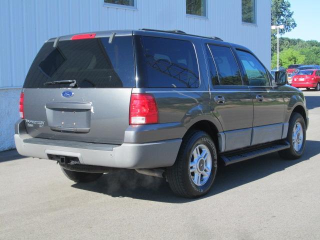 Ford Expedition 2003 photo 1