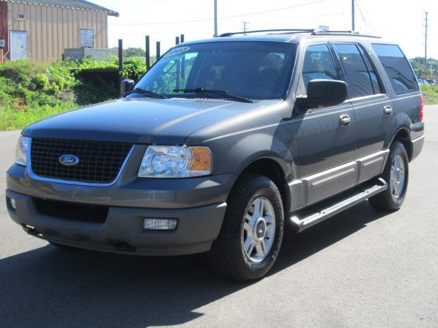 Ford Expedition 2003 photo 3