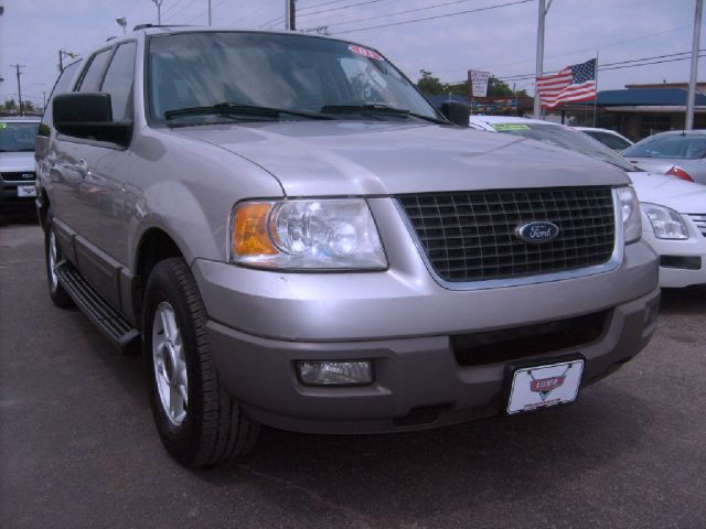 Ford Expedition 2003 photo 40