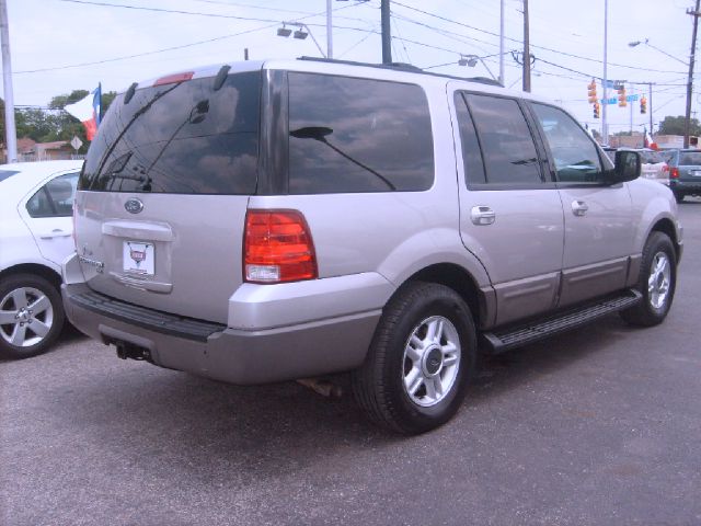 Ford Expedition 2003 photo 41