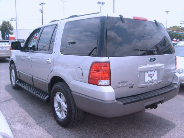 Ford Expedition 2003 photo 44