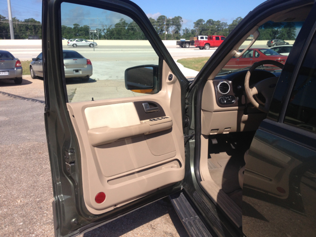 Ford Expedition 2003 photo 7
