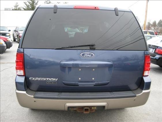 Ford Expedition 2003 photo 3