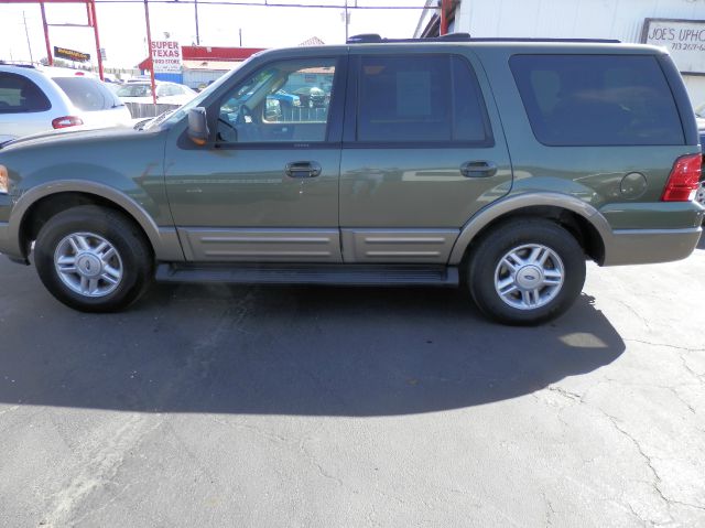 Ford Expedition 2003 photo 2