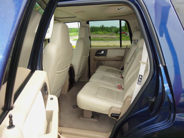 Ford Expedition 2003 photo 12