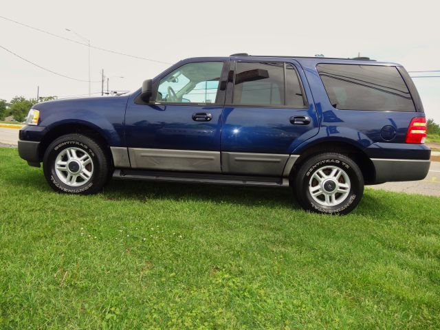Ford Expedition 2003 photo 19