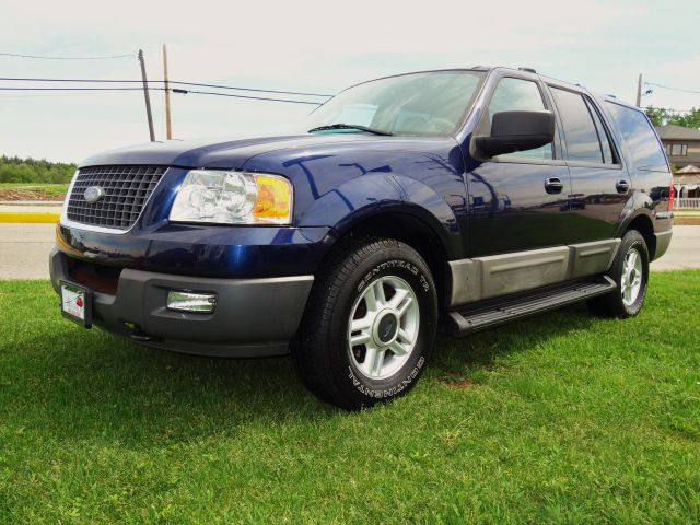 Ford Expedition 2003 photo 2