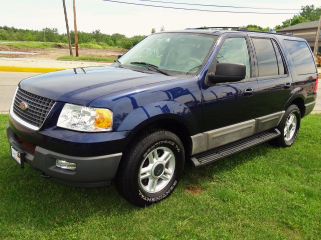 Ford Expedition 2003 photo 4