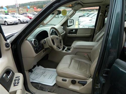 Ford Expedition 2003 photo 1
