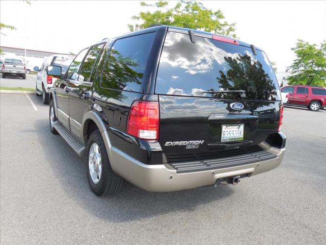 Ford Expedition 2003 photo 2