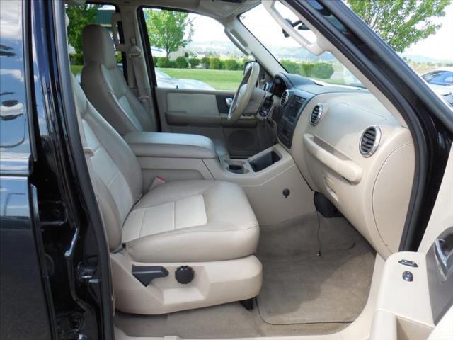 Ford Expedition 2003 photo 4