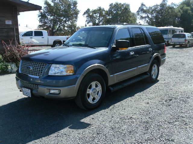 Ford Expedition 2003 photo 2
