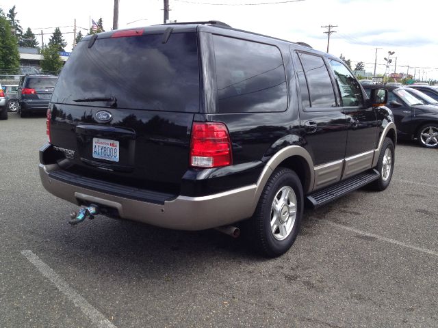 Ford Expedition 2003 photo 2