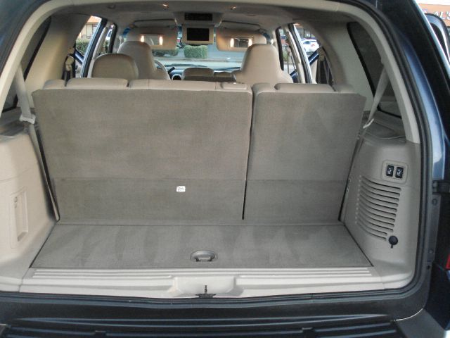 Ford Expedition 2003 photo 30