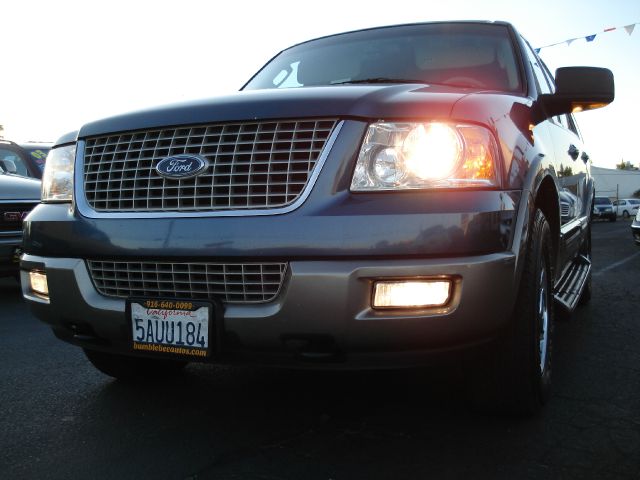 Ford Expedition 2003 photo 40