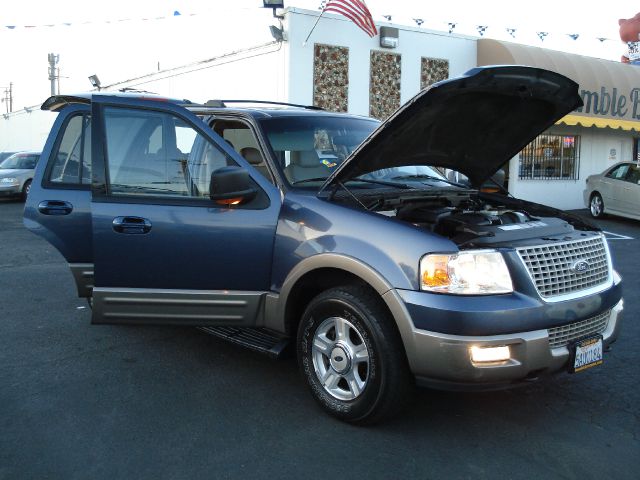 Ford Expedition 2003 photo 9