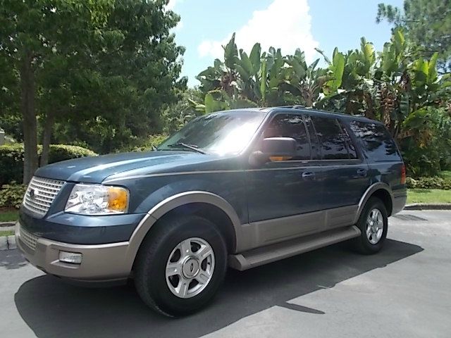 Ford Expedition 2003 photo 3