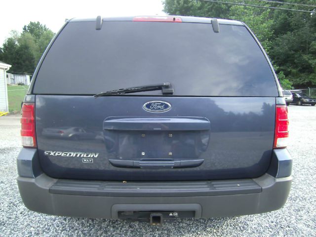 Ford Expedition 2003 photo 1