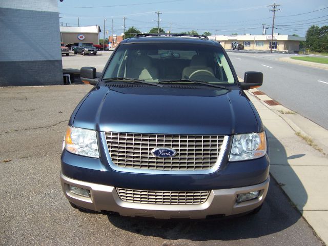 Ford Expedition 2003 photo 4