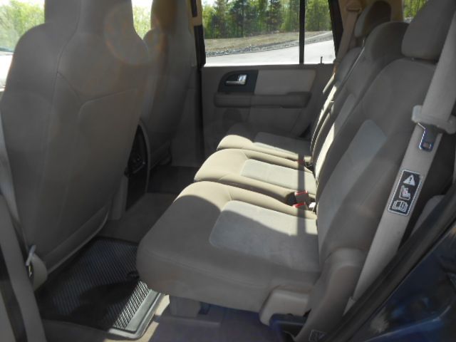 Ford Expedition 2003 photo 15
