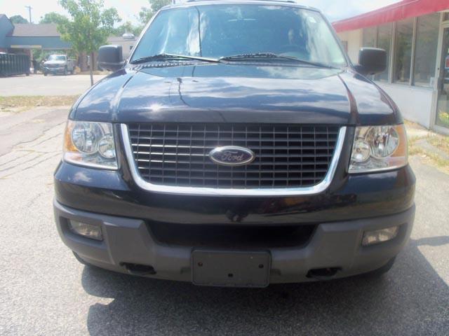 Ford Expedition 2003 photo 1