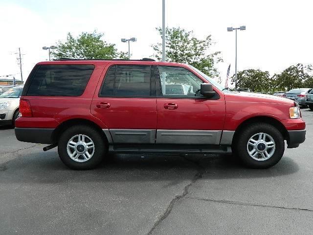 Ford Expedition 2003 photo 2