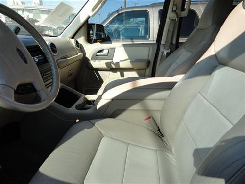 Ford Expedition 2003 photo 1