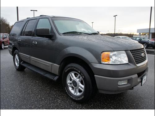 Ford Expedition 2003 photo 2