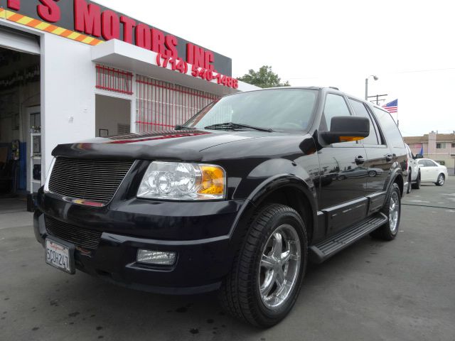Ford Expedition 2003 photo 1