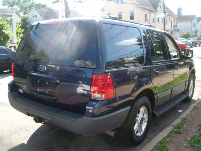 Ford Expedition 2003 photo 4