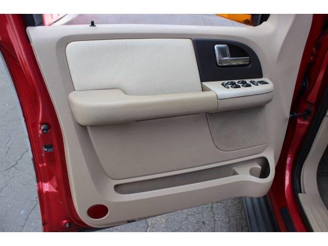 Ford Expedition 2003 photo 11