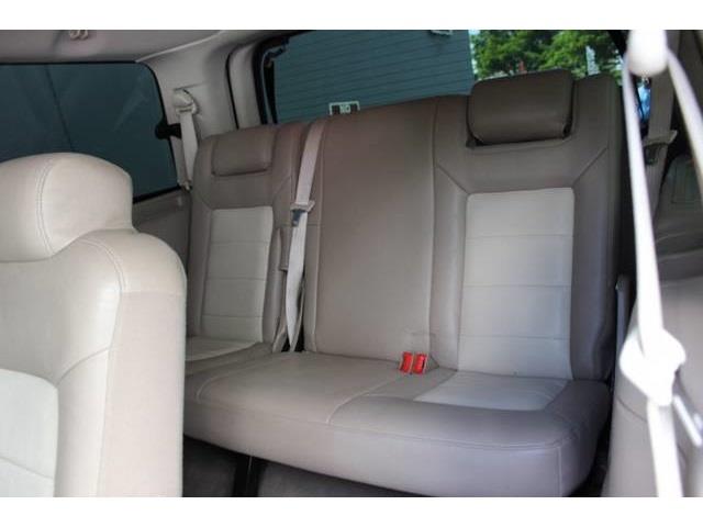 Ford Expedition 2003 photo 2