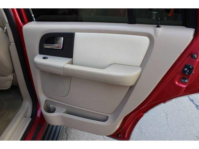 Ford Expedition 2003 photo 20