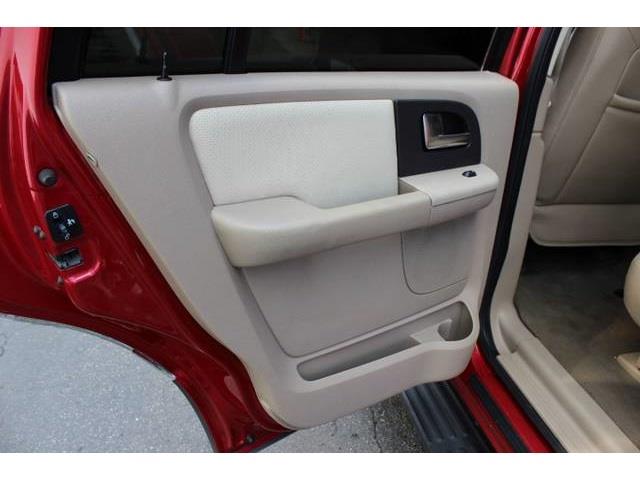 Ford Expedition 2003 photo 26