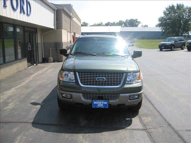 Ford Expedition 2003 photo 2