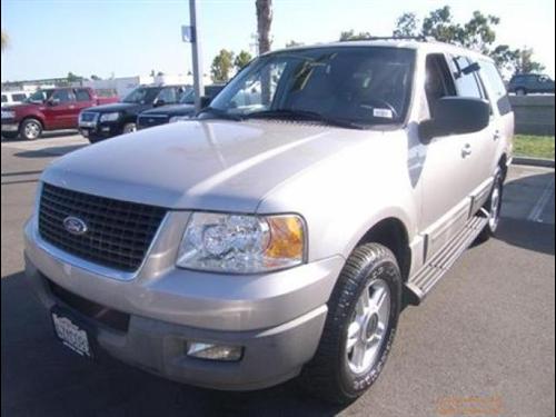 Ford Expedition 2003 photo 2