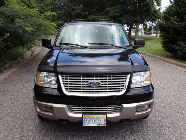 Ford Expedition 2003 photo 2