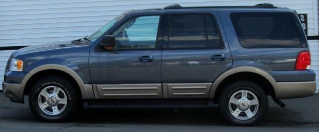 Ford Expedition 2003 photo 1