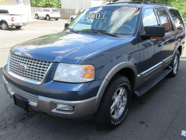 Ford Expedition 2003 photo 3