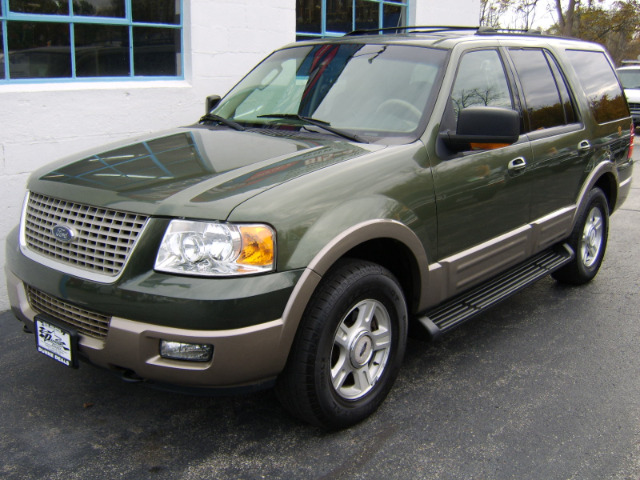 Ford Expedition 2003 photo 0