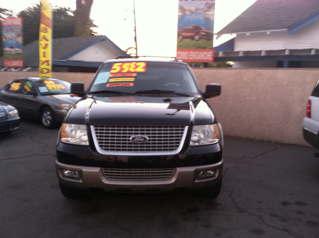 Ford Expedition 2003 photo 3