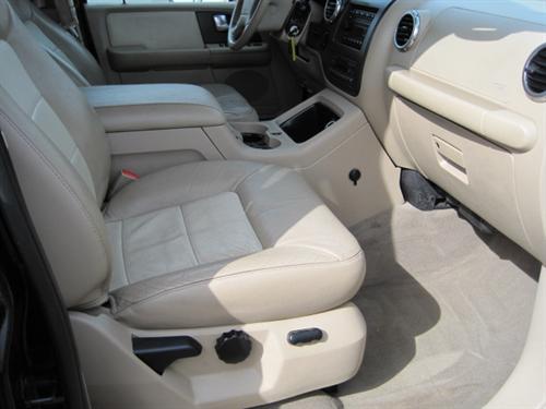 Ford Expedition 2003 photo 1