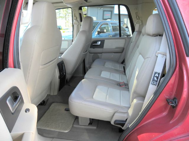 Ford Expedition 2003 photo 2