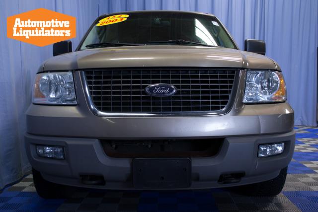 Ford Expedition 2003 photo 3