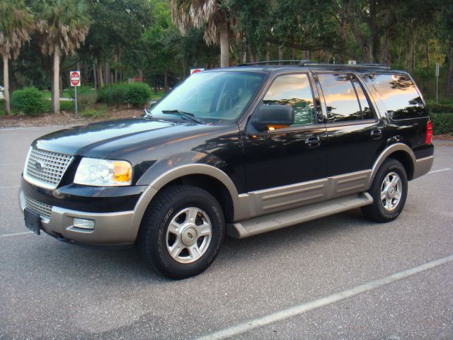 Ford Expedition 2003 photo 3
