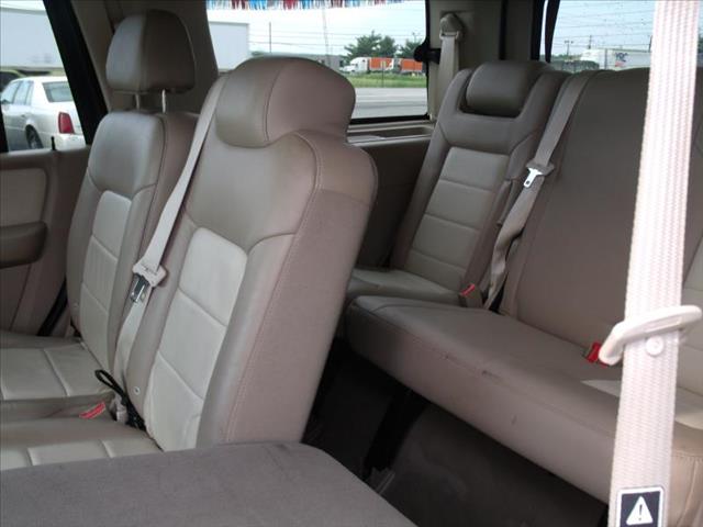 Ford Expedition 2003 photo 12