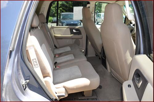 Ford Expedition 2003 photo 3